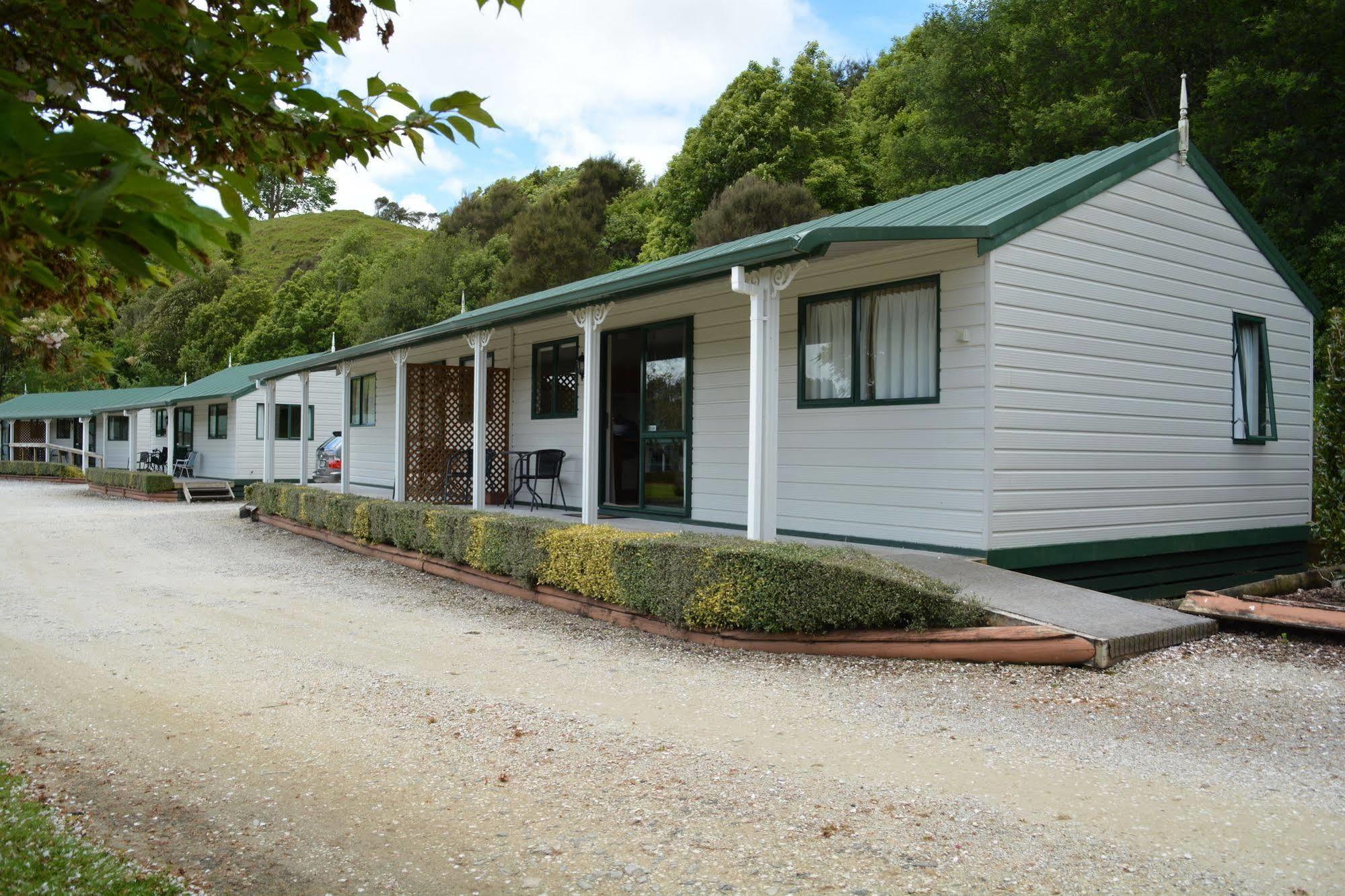 Waitomo Top 10 Holiday Park Grottes de Waitomo Extérieur photo